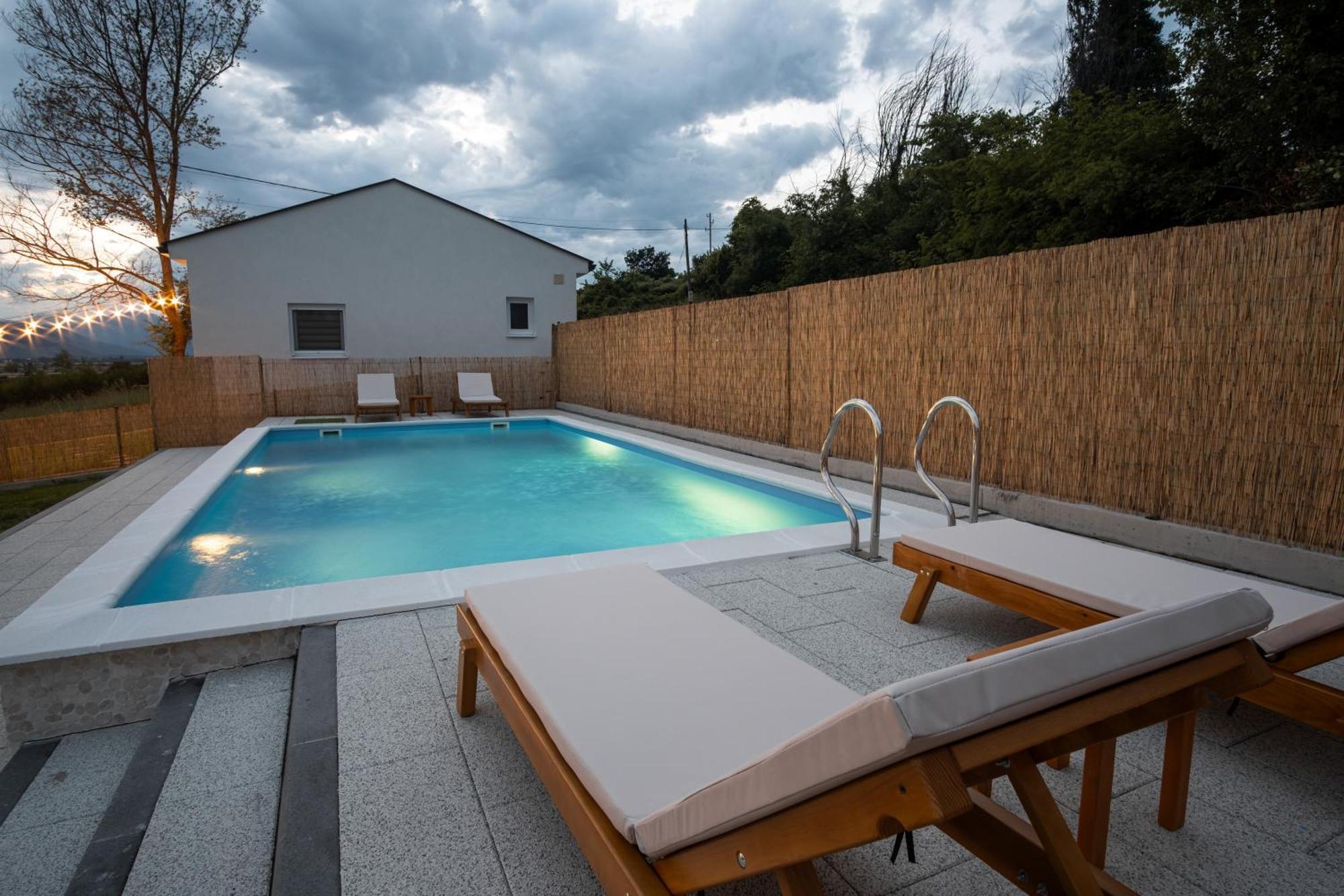 Natura Apartmani Ljubuški Zewnętrze zdjęcie